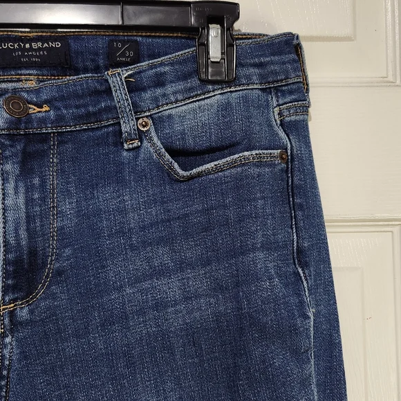 Lucky Brand Women's Straight Leg Sweet Jeans Size 10 - Picture 4 of 12